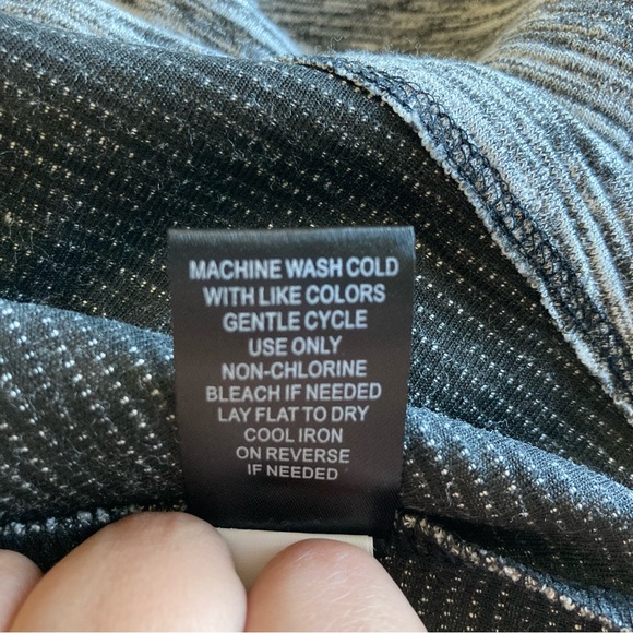 Torrid Marled Grey Heather Skater Skirt Size 1x - Picture 7 of 8